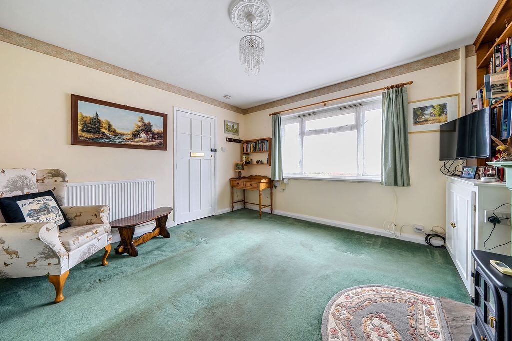 Property photo 3 of 15