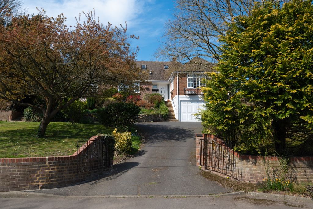 Property photo 2 of 29 4076508
