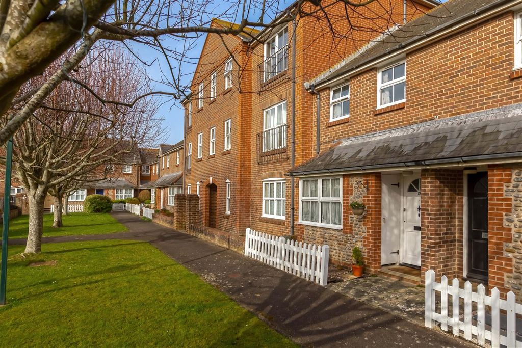 Property photo 1 of 13 Parkside_12.Jpg