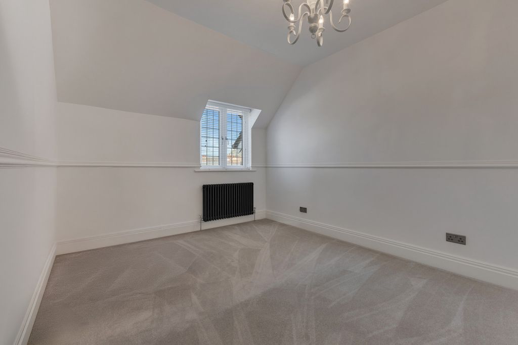 Additional image 25 of 4 bed semi-detached house for saleBrays Lane, Coventry CV2