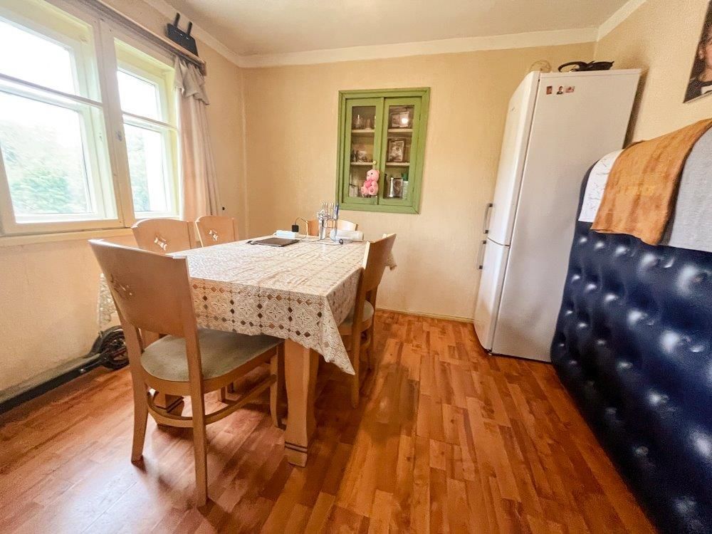 Property photo 3 of 24