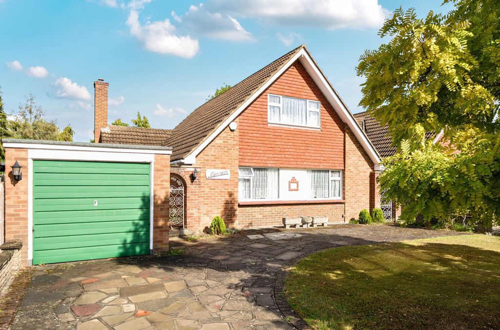 Property photo 1 of 18 1344594-18-68B571...