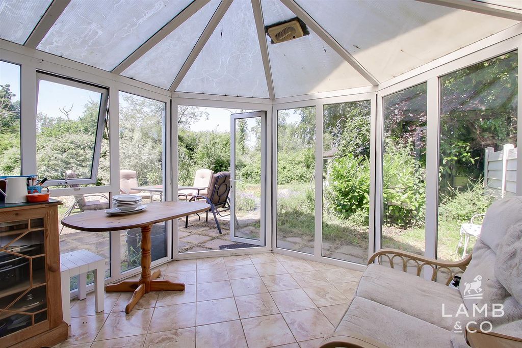 Property photo 3 of 55 Conservatory