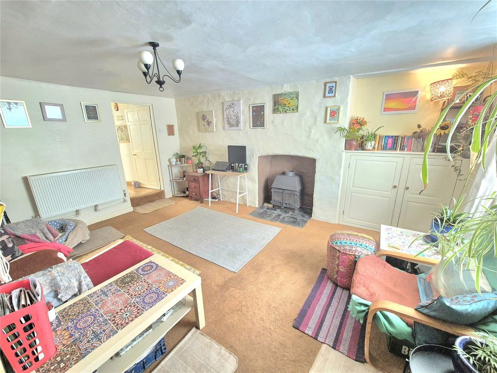 Property photo 2 of 17 Picture No. 22