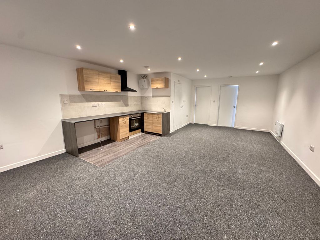 Property photo 1 of 6 Img_9167