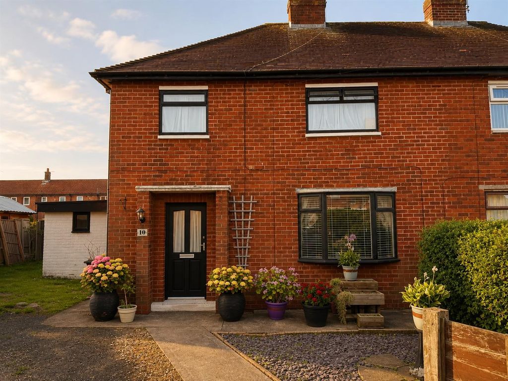 Property photo 3 of 26 29