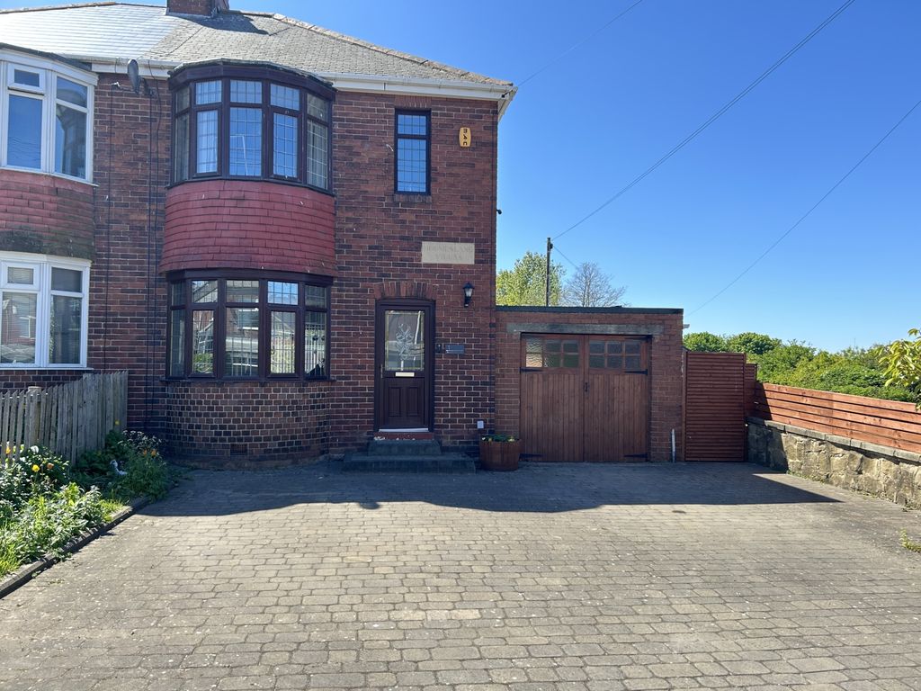 Property photo 1 of 16 Img_3302
