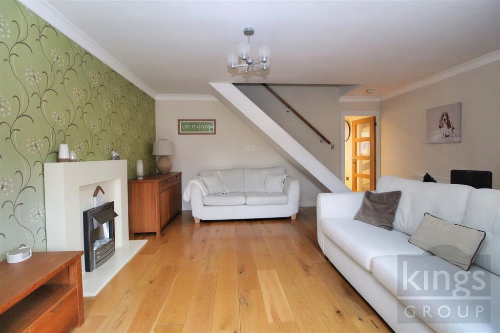 Property photo 3 of 14