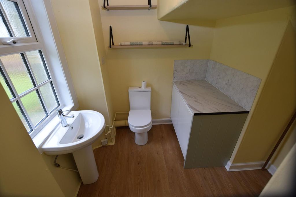 Additional image 8 of 3 bed detached house to rentFarm House, Lethangie, Kinross KY13