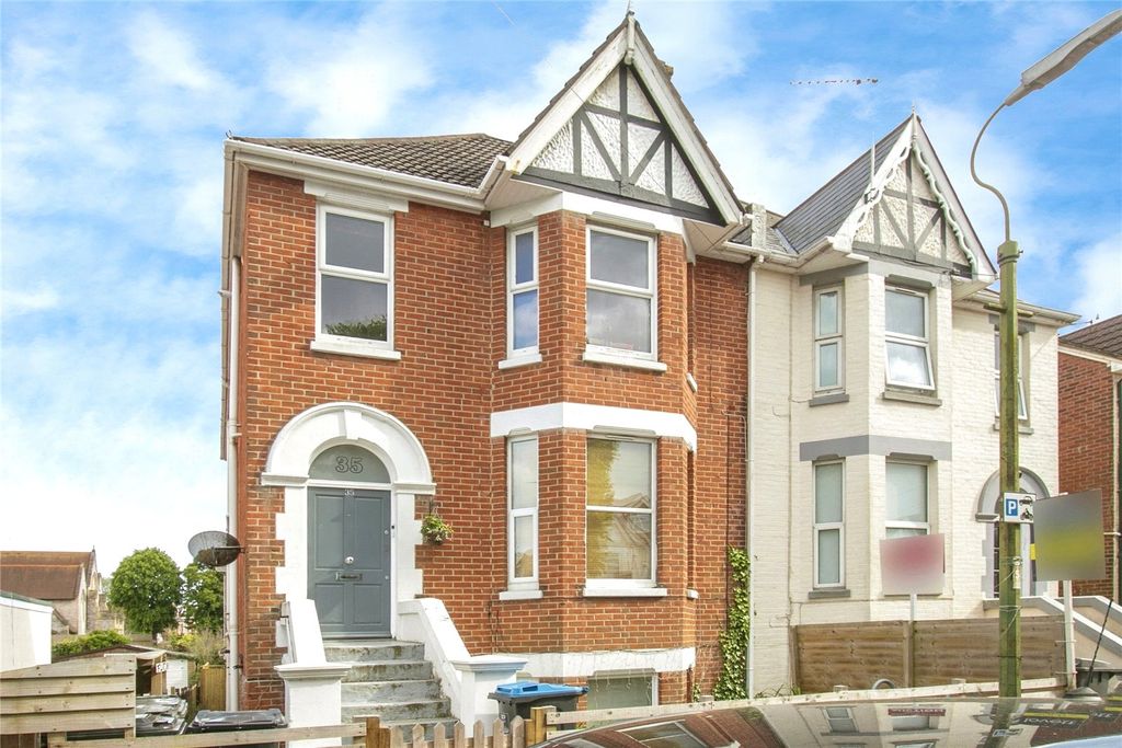 Property photo 1 of 15 Picture No. 01