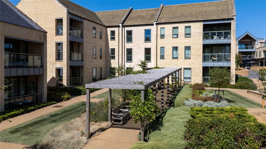 2 bed flat for saleStow-On-The-Wold, Gloucestershire GL54