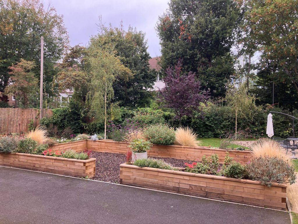 Additional image 21 of 2 bed flat for saleOld Schools Lane, Epsom KT17