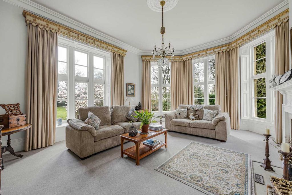 Property photo 2 of 51 6_76894.Jpg