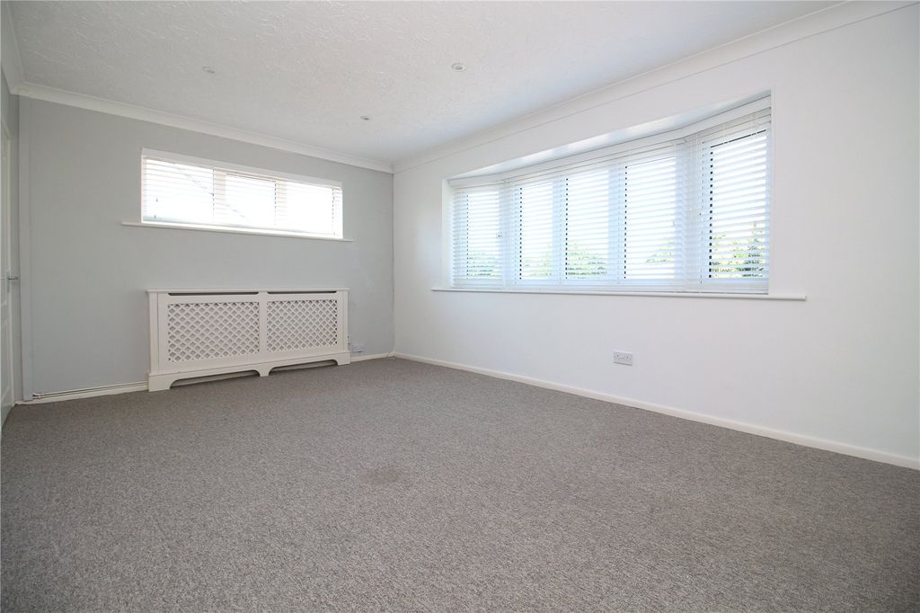 Property photo 2 of 13 Picture No. 03