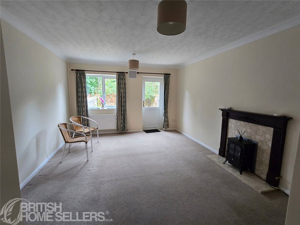 Property photo 3 of 10 Picture No. 06