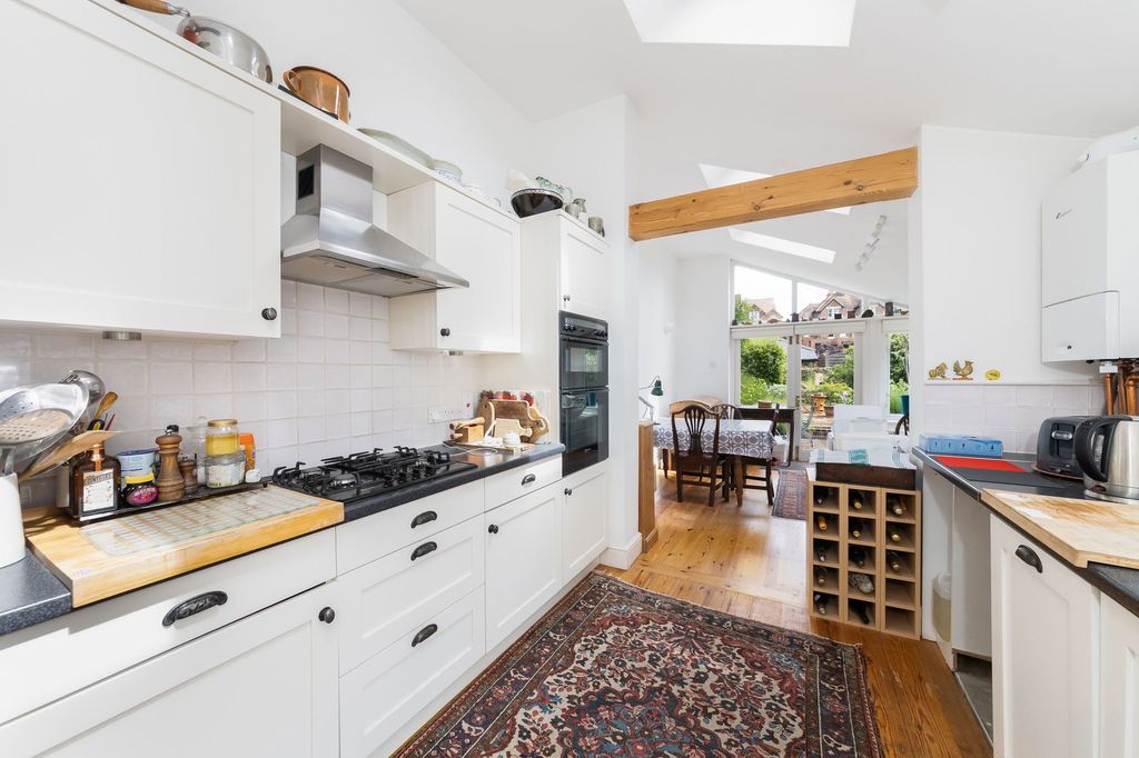 Property photo 2 of 13