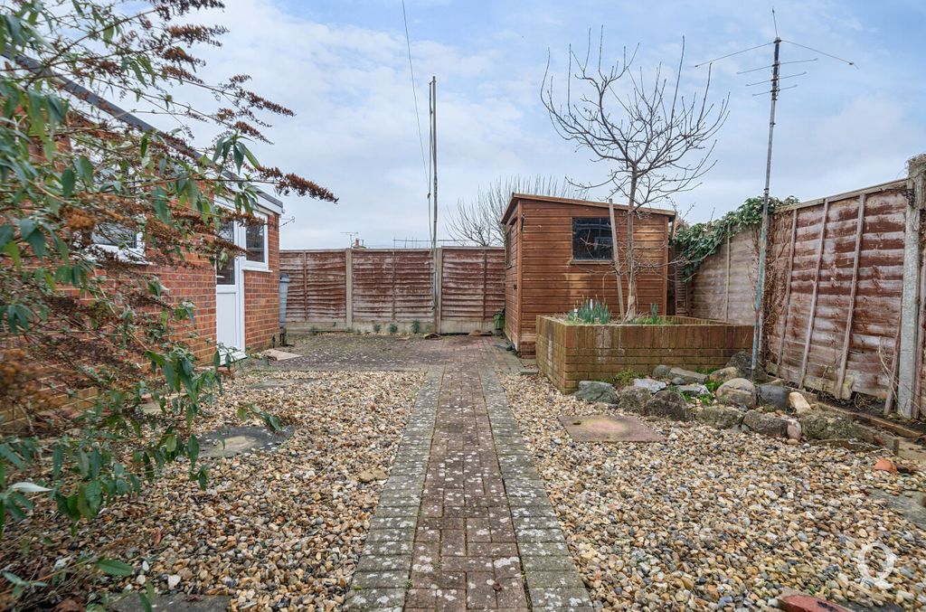 Property photo 3 of 25 43Fe097A-c124-4Dd...