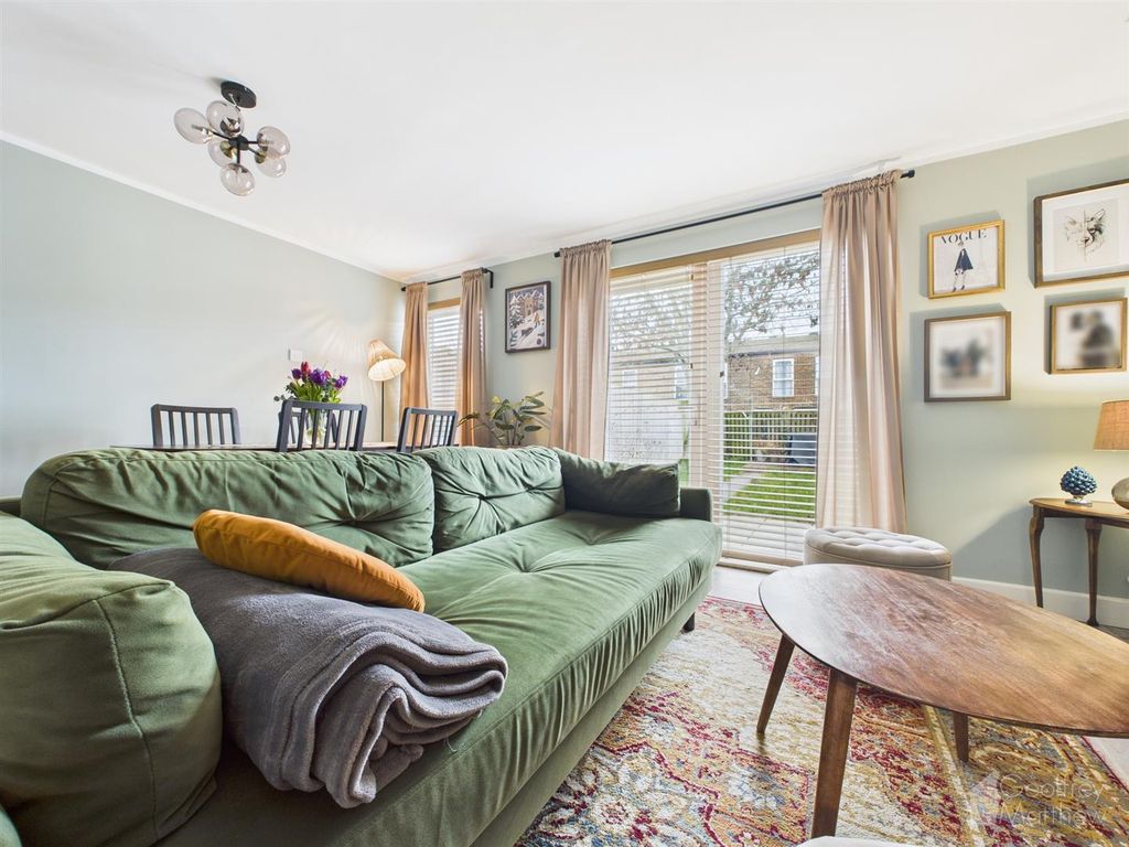 Property photo 2 of 16 Cam02365G0-Pr0402-Still008.Jpg