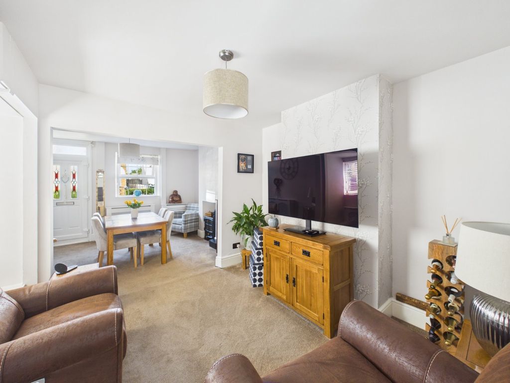 Property photo 3 of 14 Living Dining Room