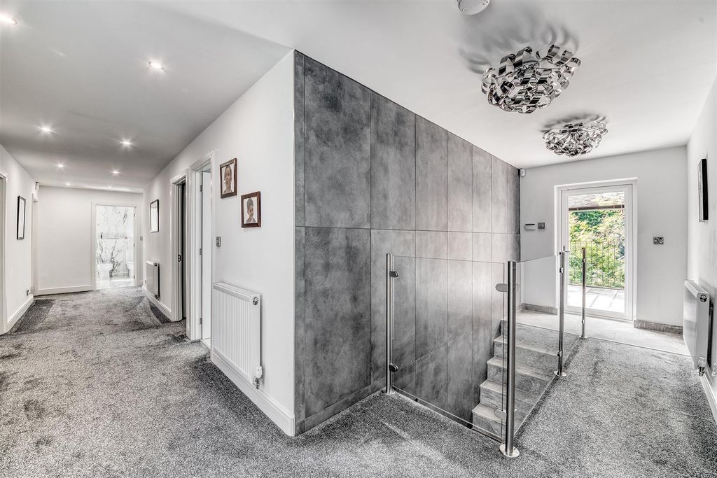 Additional image 21 of 6 bed detached house for saleWhittlebury Drive, Littleover, Derby DE23