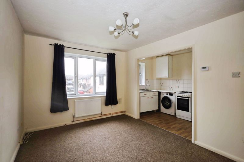 Property photo 2 of 7 Photo 13