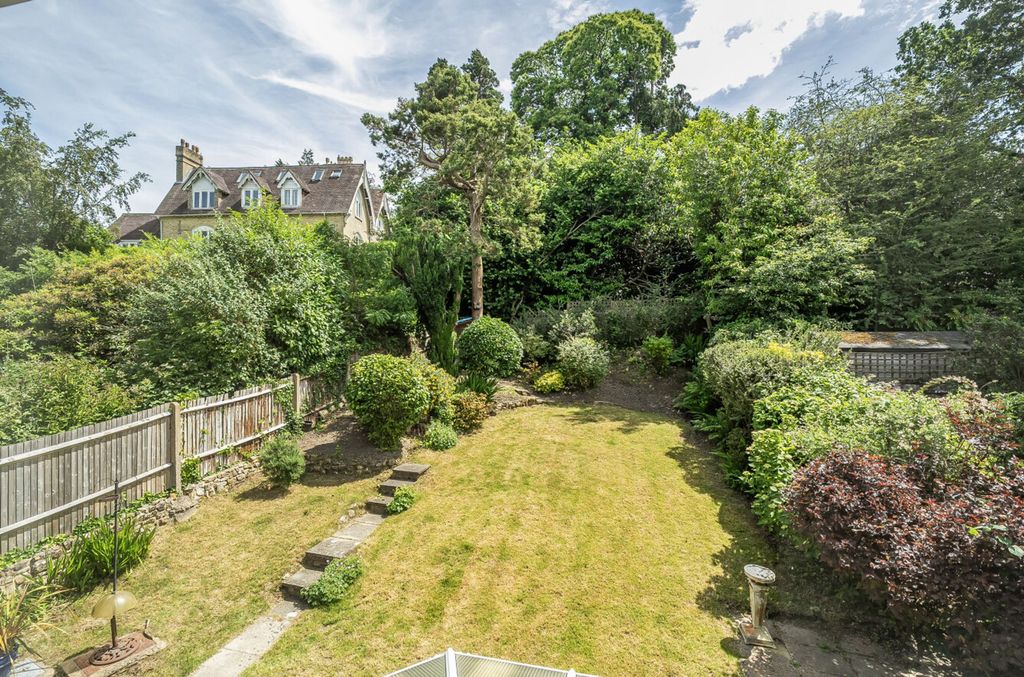 Property photo 3 of 21