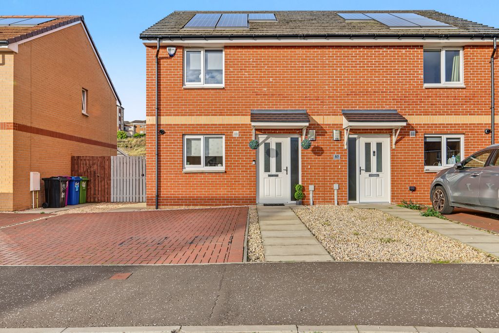 Property photo 1 of 30