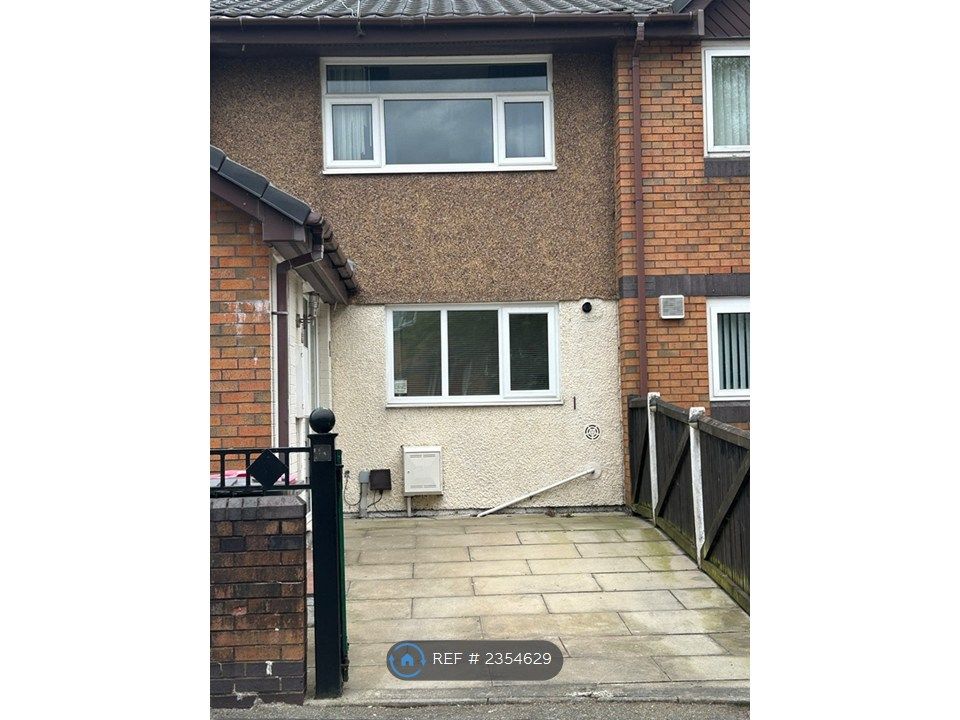 Property photo 2 of 23