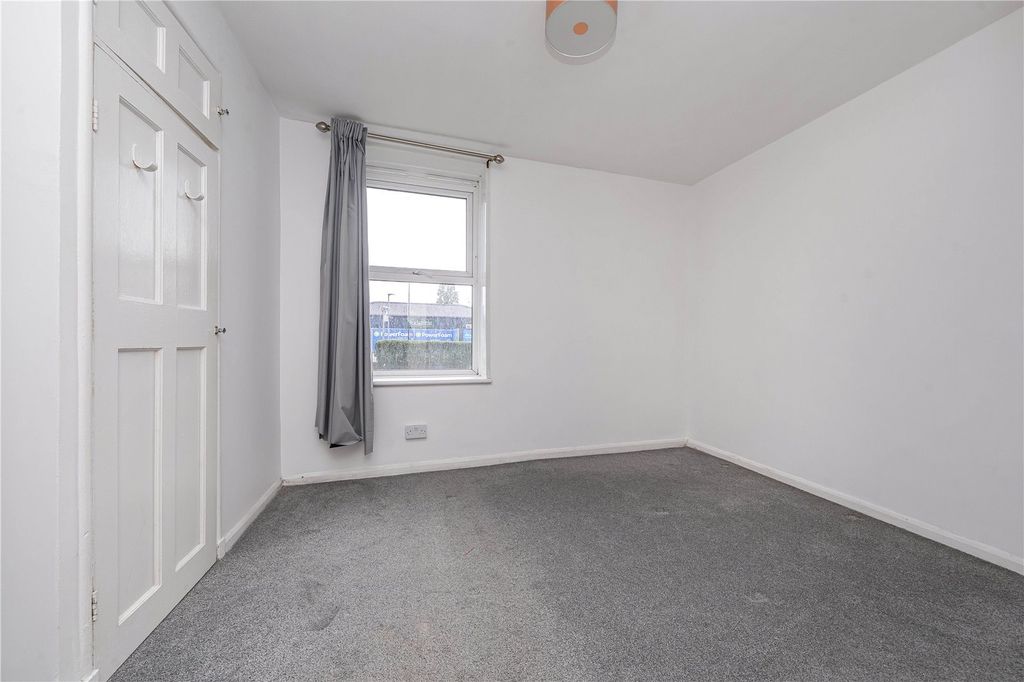 Property photo 3 of 13 Picture No. 01