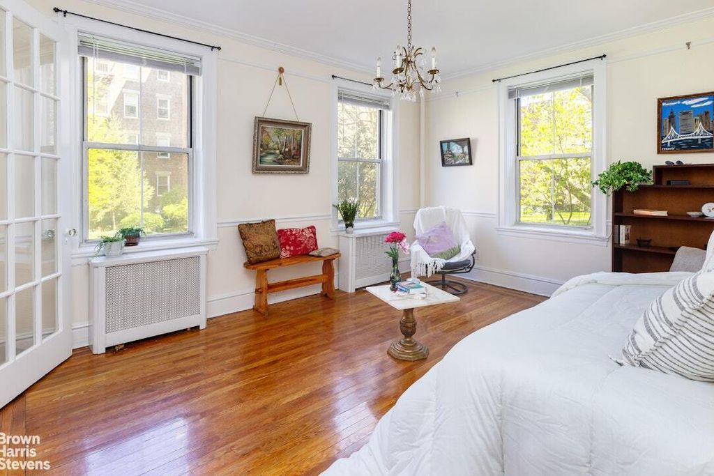 Property photo 3 of 10 <Alttext/>