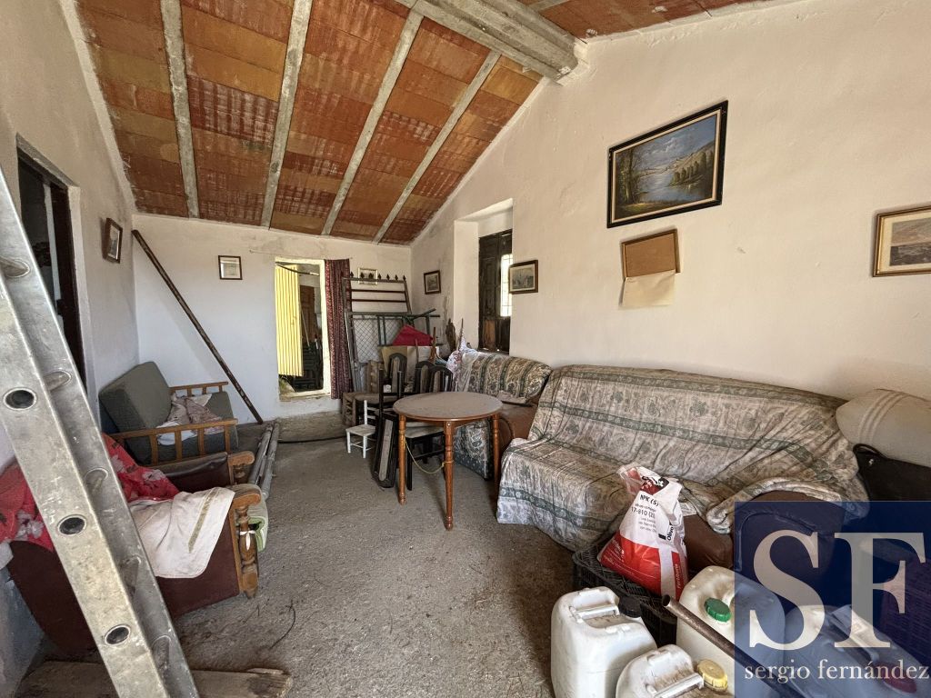 Property photo 3 of 18