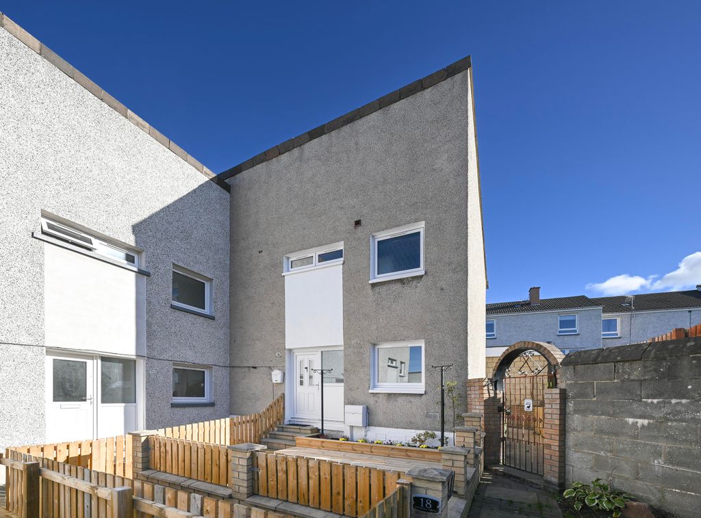 Property photo 2 of 48 185