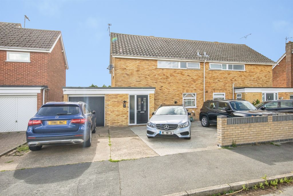 Property photo 1 of 13