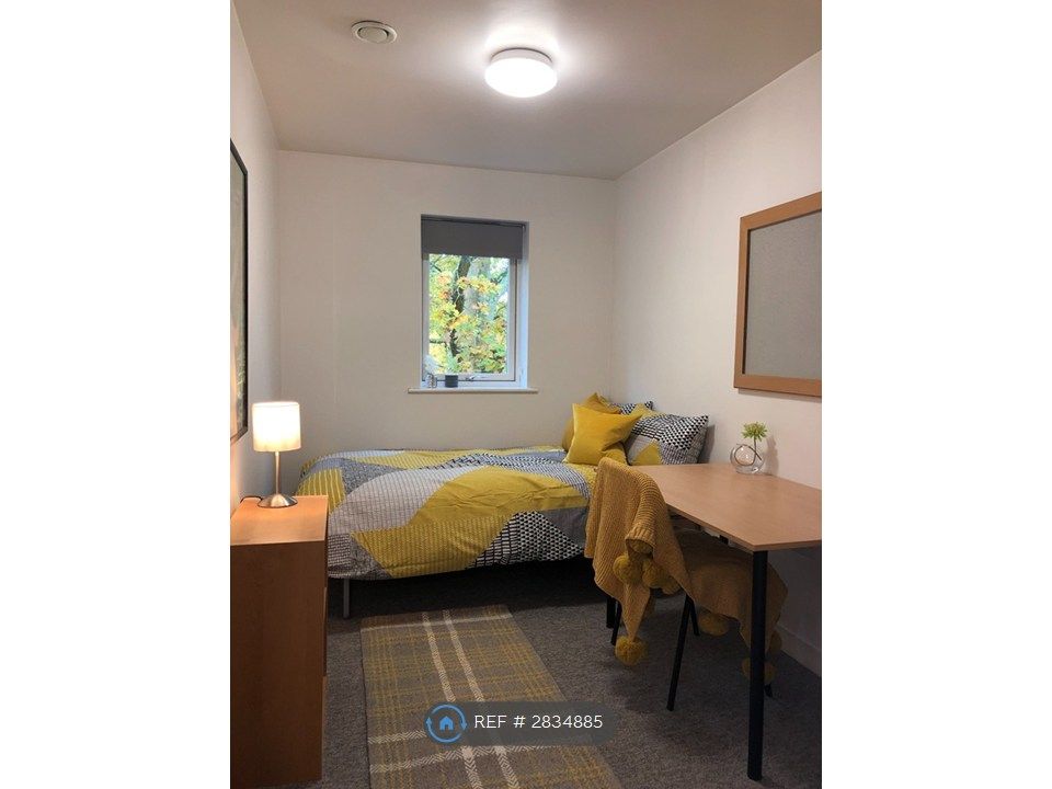 Property photo 3 of 6