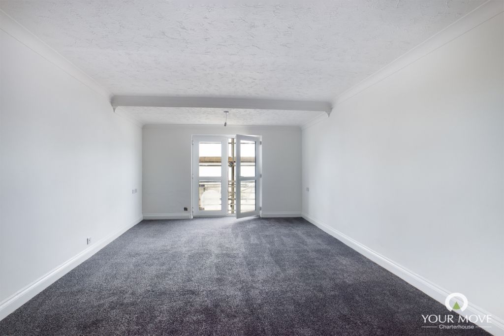 Property photo 1 of 7 Main Page