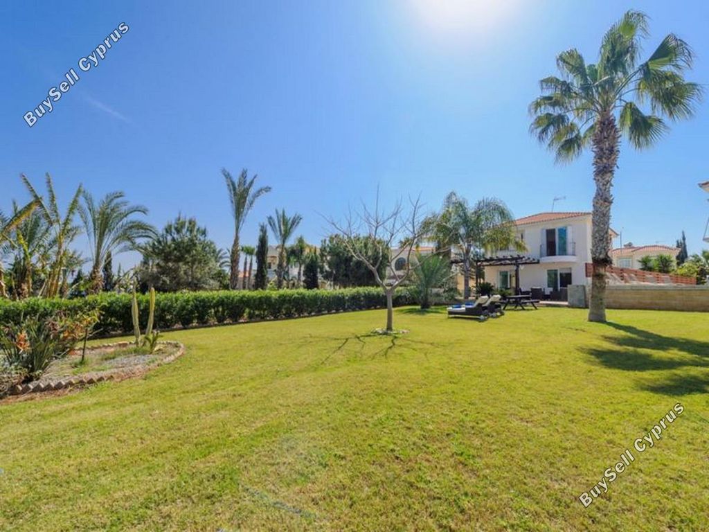 Property photo 3 of 22