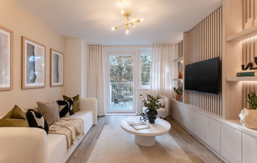 Property photo 1 of 10 Fairview New Homes - Zoopla -