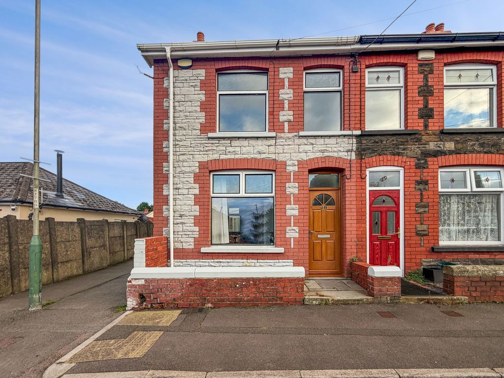 Property photo 1 of 25