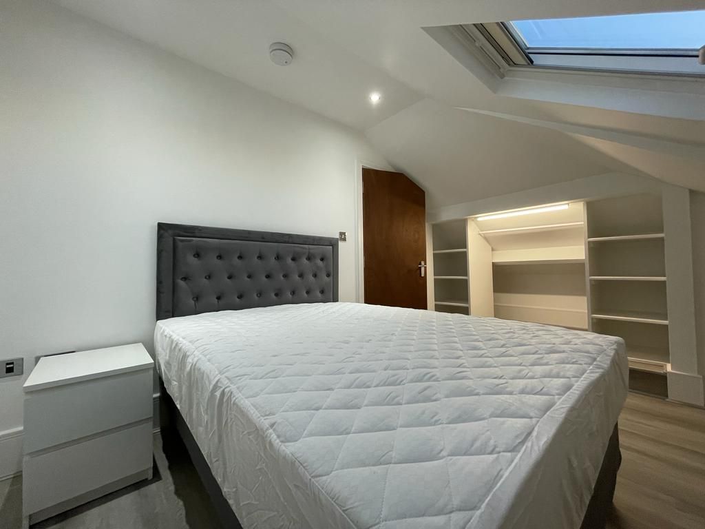 Property photo 3 of 25