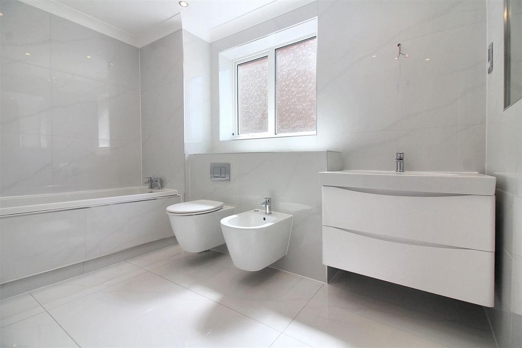 Property photo 3 of 22 4.Jpg