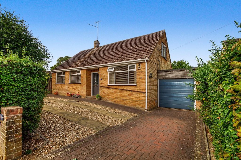 Property photo 1 of 21