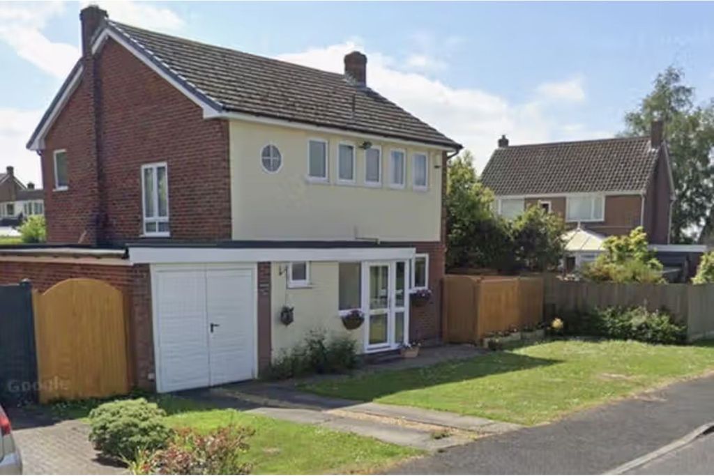 Property photo 2 of 15