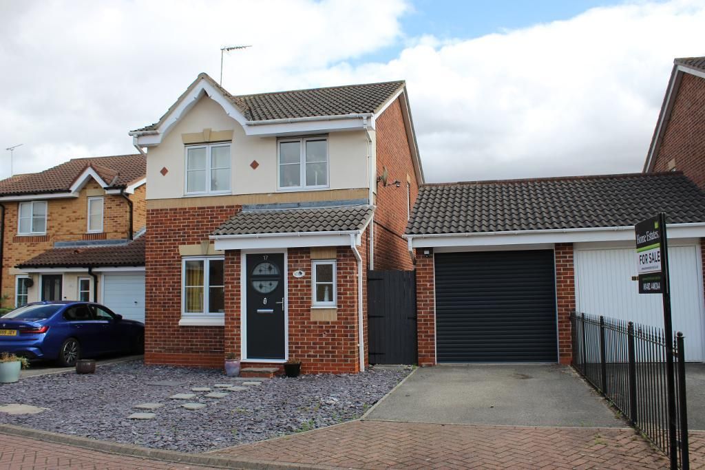 Property photo 1 of 18 Front External