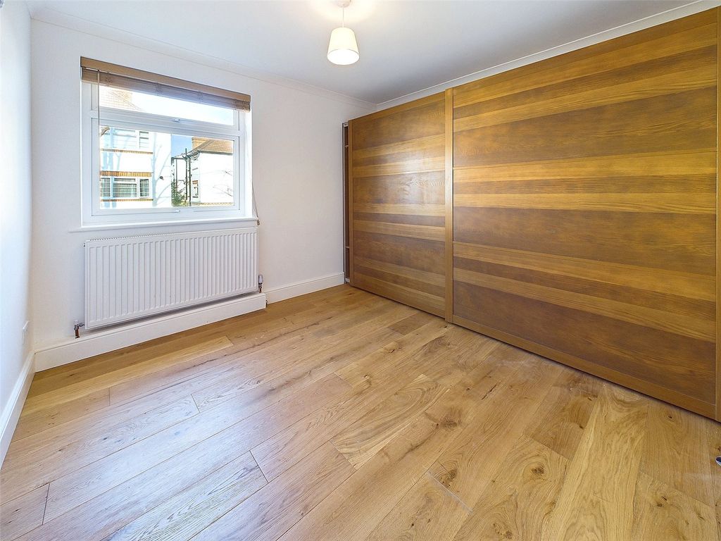 Property photo 2 of 9 Picture 2