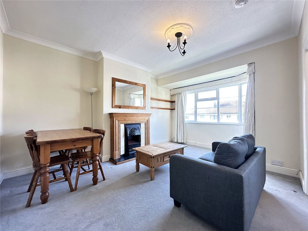 Property photo 2 of 10 Picture No. 37