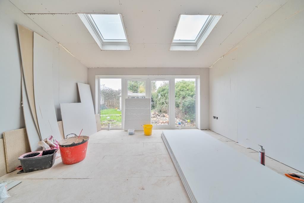 Property photo 2 of 20 Reception