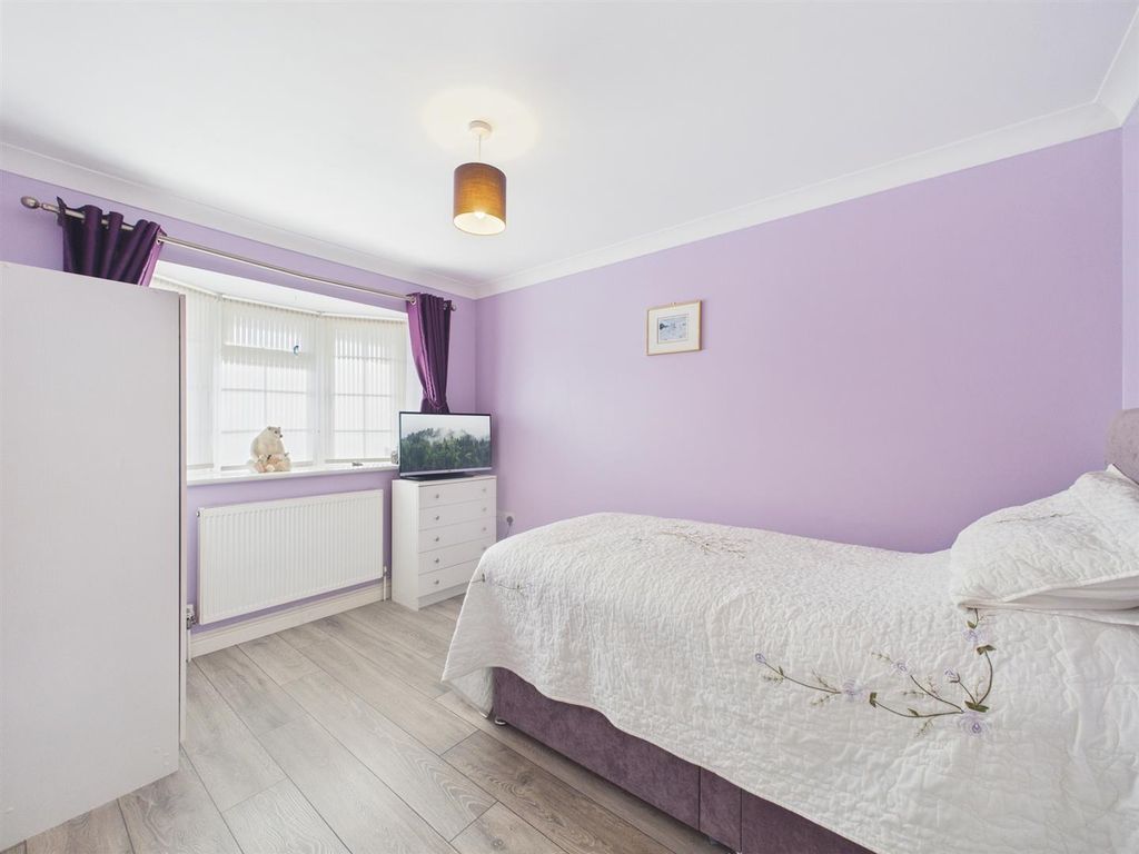 Additional image 8 of 4 bed property for saleBee Road, Peacehaven BN10