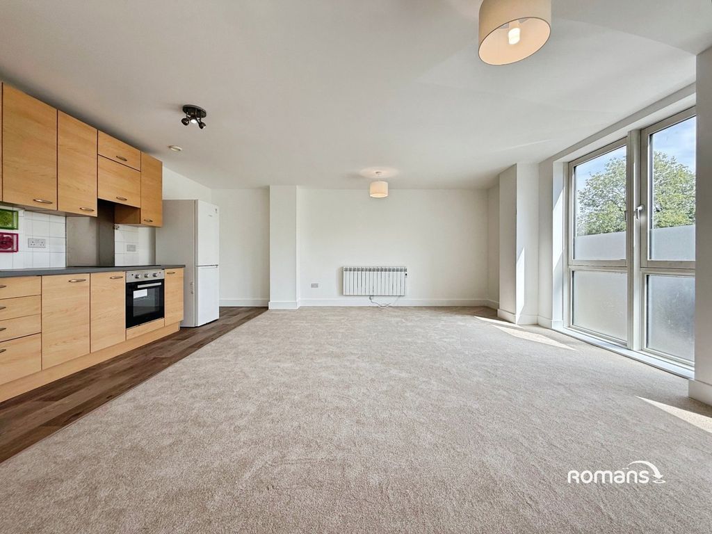 Property photo 3 of 9 Picture No. 22