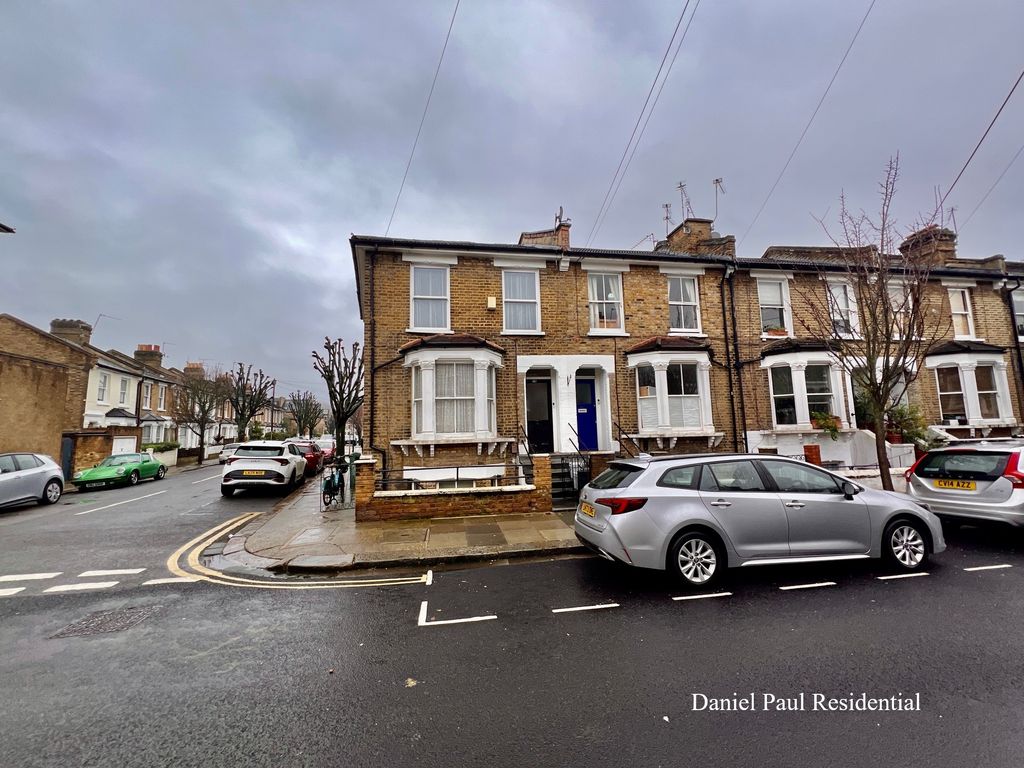 Property photo 3 of 7