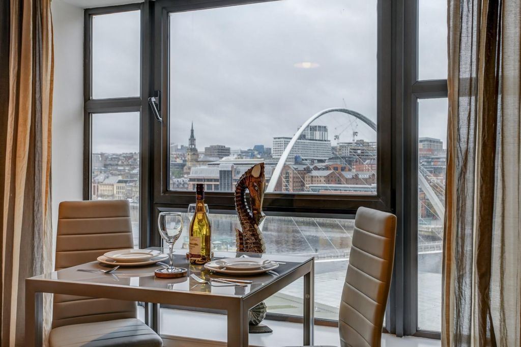 Property photo 2 of 31 20251119035718_165A8632_3_4_Laagq.Jpg